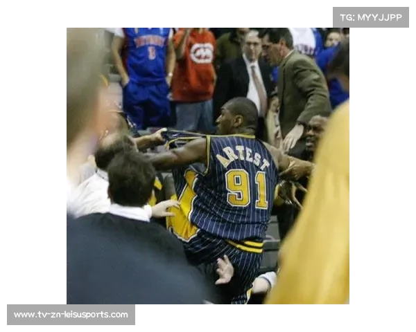 21世纪NBA十大场外事件:科比三度上榜,奥本山宫殿事件、斯特林种族歧视案在列